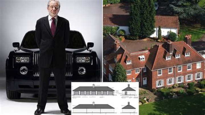 How much does Lord Sugar make 2020?
